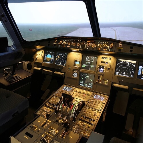 Ultimate Pilot for a Day Simulator Experience near Fareham