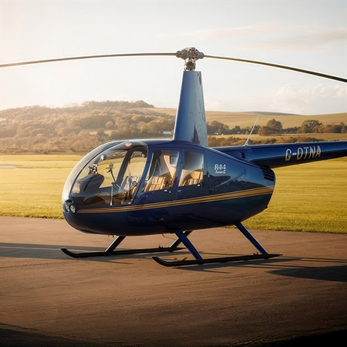 Four-seater Helicopter Lessons from Brighton City Airport Four-seater Helicopter Lessons from Brighton City Airport