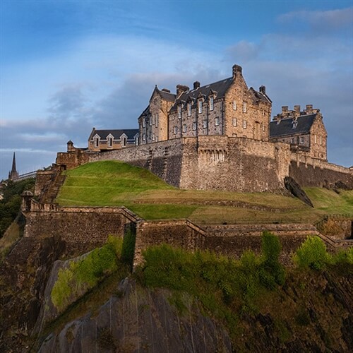 Edinburgh Castle up on the hill thumbnail