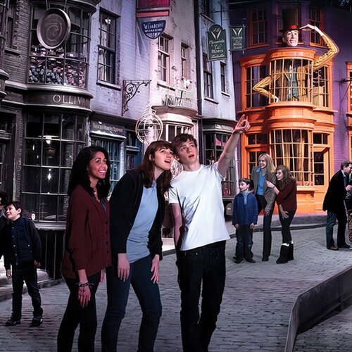 Warner Bros. Studio Tour London with Transport