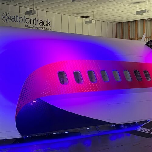 The Deck 747 - The UKs only 747 Converted into a Simulator