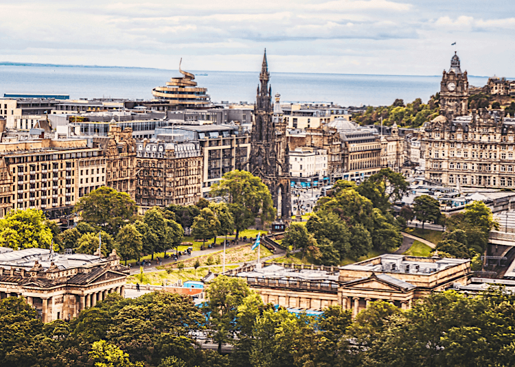 A-Culinary-Journey-Top-Food-*-Drink-Experiences-in-Edinburgh A-Culinary-Journey-Top-Food-*-Drink-Experiences-in-Edinburgh