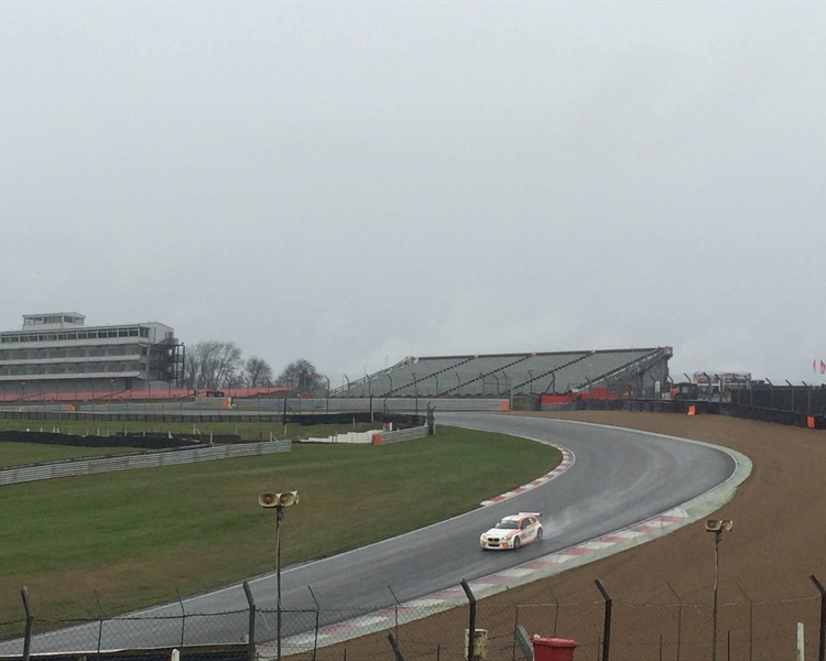 Drifting---the-sport-of-losing-traction-explained Drifting---the-sport-of-losing-traction-explained