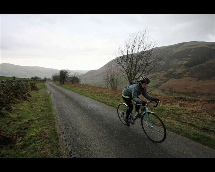 How-To-Become-a-Faster-Cyclist---The-Beginners-Guide How-To-Become-a-Faster-Cyclist---The-Beginners-Guide