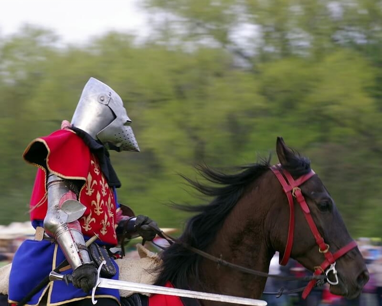 How-To-Obtain-a-Knighthood-in-the-UK How-To-Obtain-a-Knighthood-in-the-UK